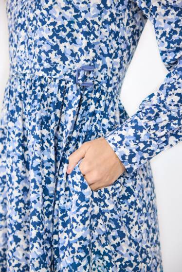 Lieblingsstück Kleid mit Raffungen an Taille Speichern exportieren
