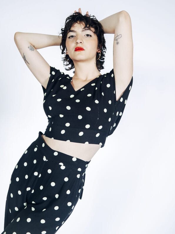 Mademoiselle YéYé Verkürztes Top mit Rückenausschnitt aus EcoVero by Lenzing Preisnachlass