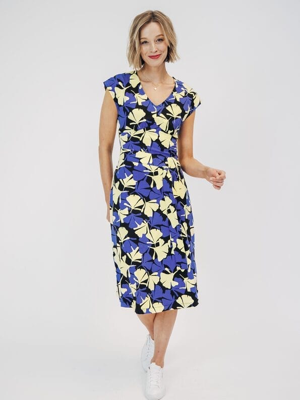 Mademoiselle YéYé Jerseykleid mit V-Ausschnitt aus EcoVero by Lenzing Kostenlose Rückgabe