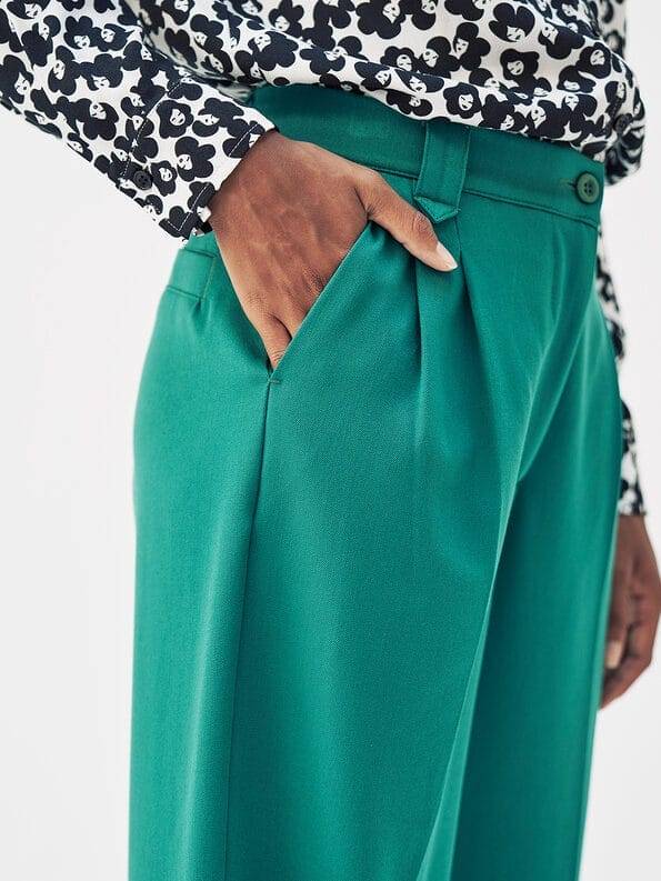 Mademoiselle YéYé Bundfaltenhose mit weitem Bein aus Gabardine Jubiläumsangebot