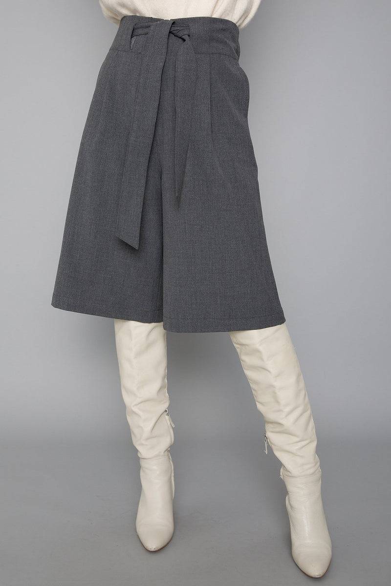 Mykke Hofmann EcoVero Shorts Hedda Black Friday