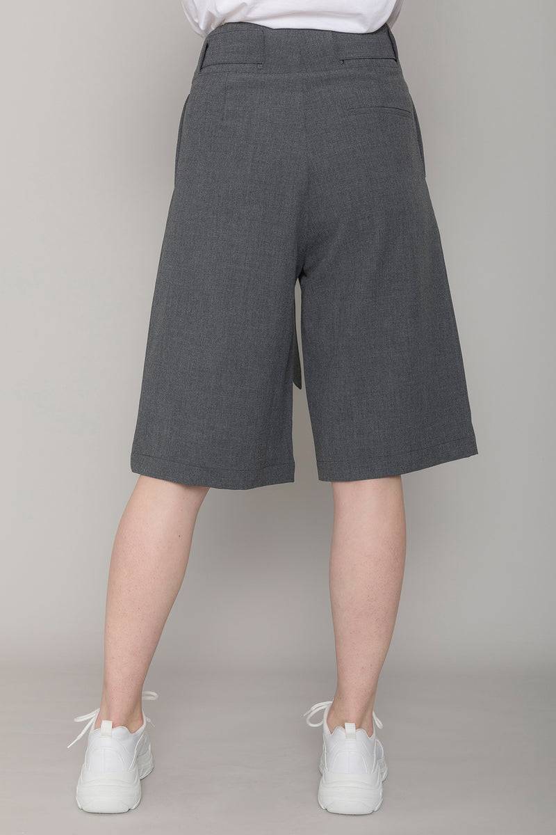 Mykke Hofmann EcoVero Shorts Hedda Nur noch ein Tag übrig