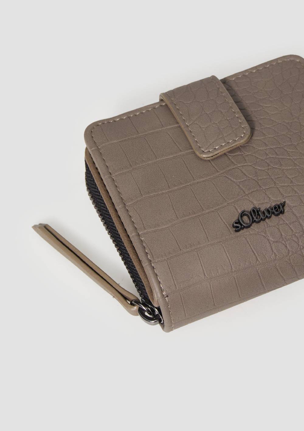 s.Oliver Portemonnaie mit Kroko-Struktur Sonderangebot