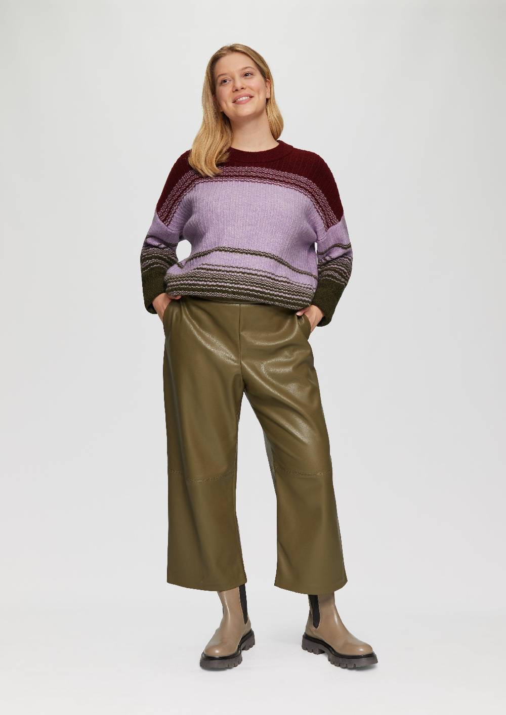 s.Oliver Gestreifter Strickpullover im Relaxed Fit Exklusivangebot