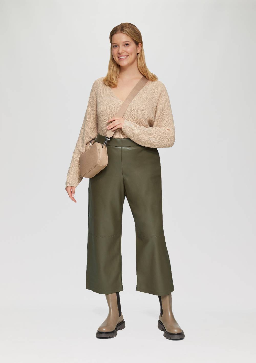 s.Oliver Culotte aus Lederimitat mit Nahtdetails Vatertagsangebot