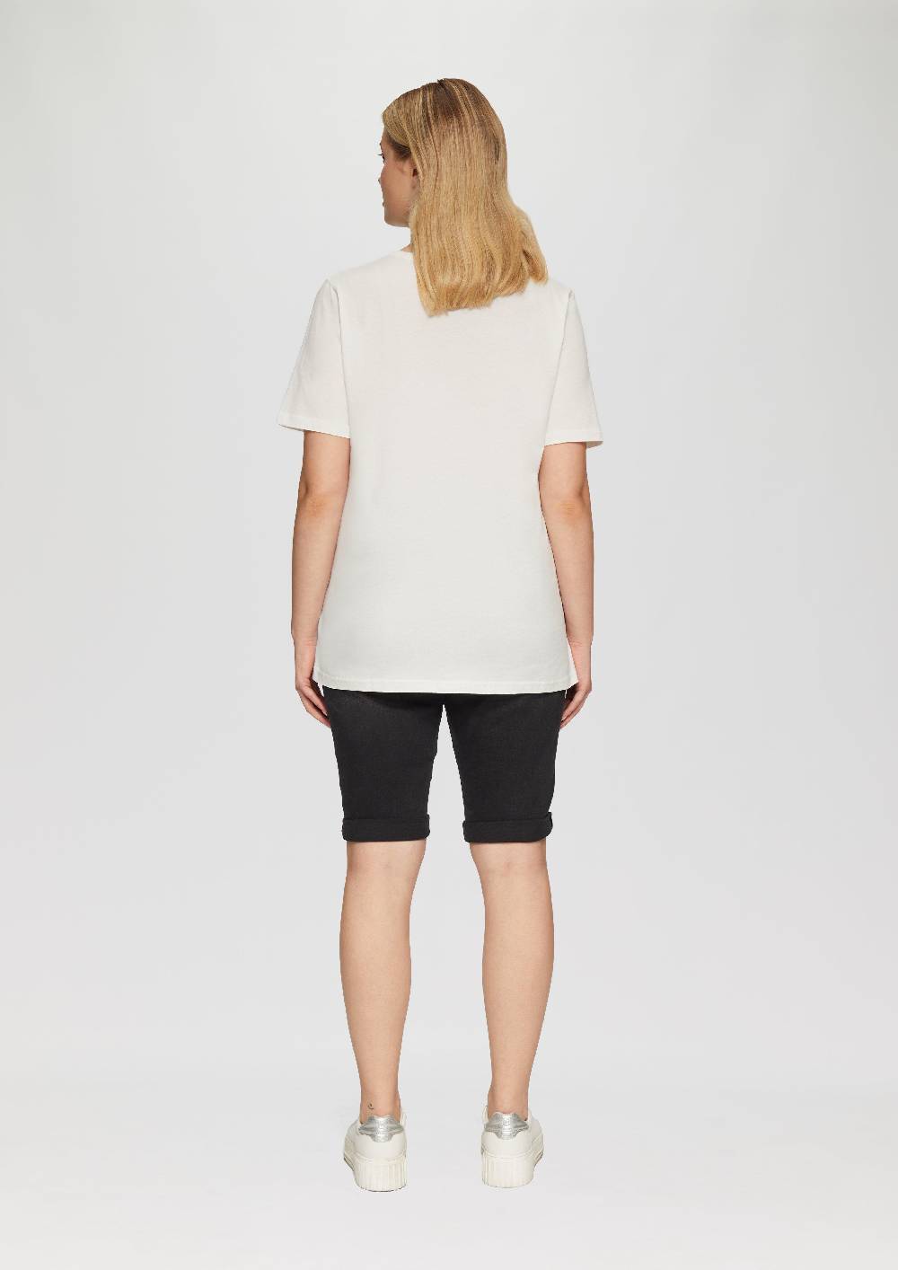 s.Oliver T-Shirt mit Stickerei-Artwork Valentinstagsangebot