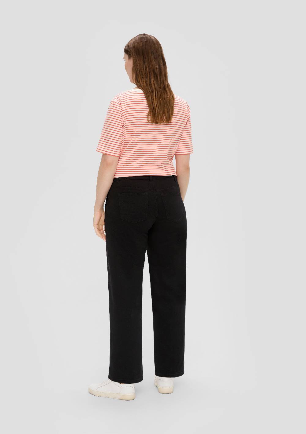s.Oliver Jeans / Wide Leg / Mid Rise Letzte 2 Tage