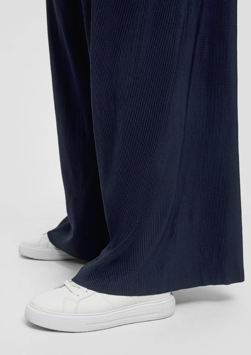 s.Oliver Weite plissierte Hose aus Jersey Bis zu 55% Rabatt