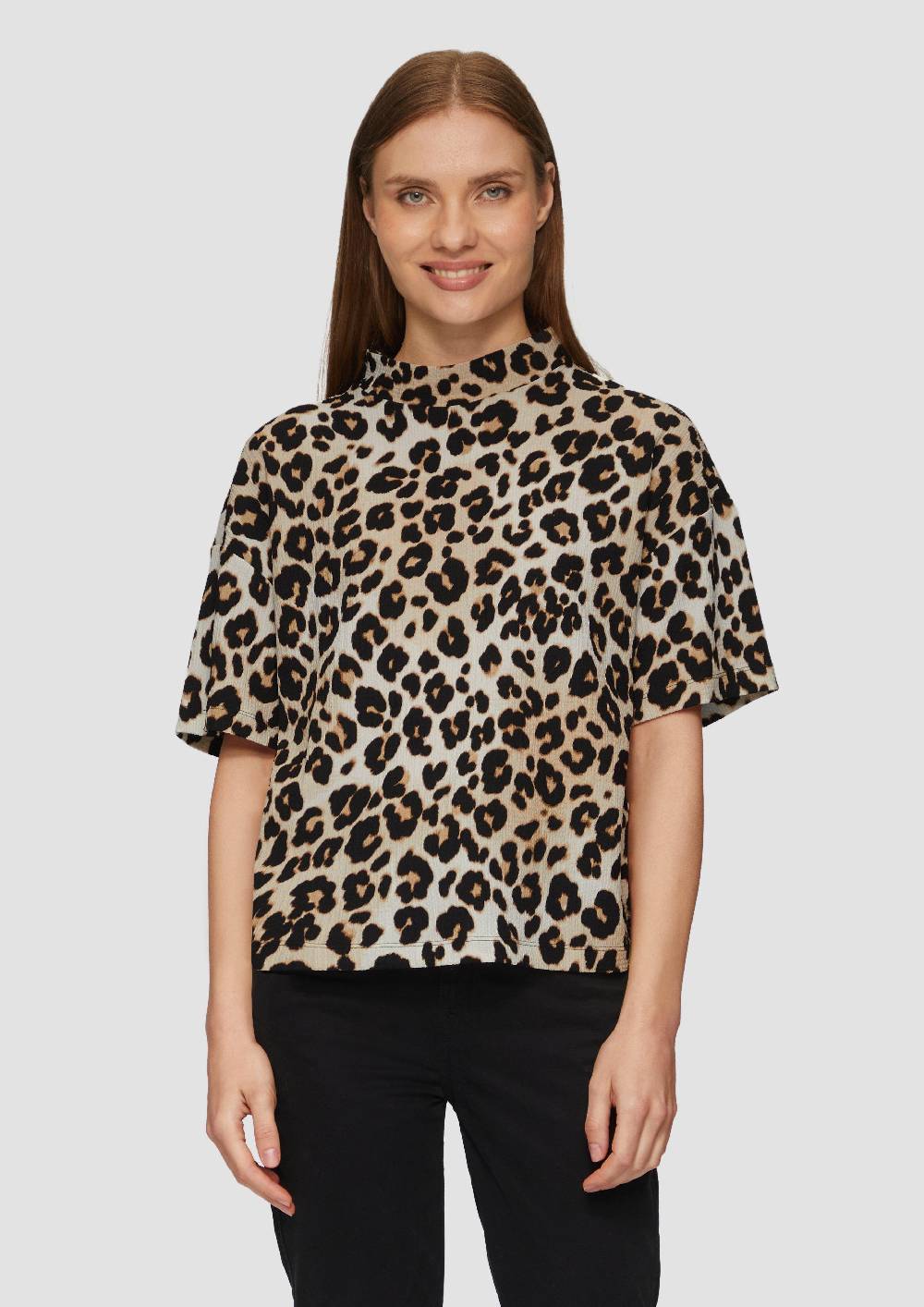 s.Oliver Crêpe-Shirt mit Stehkragen Fabrikpreis