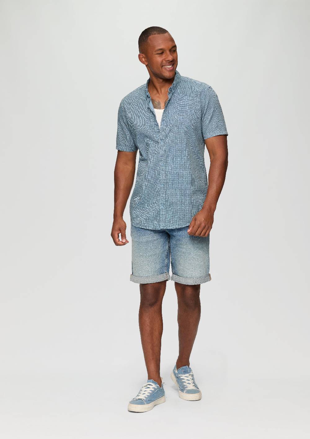 s.Oliver Regular: Kurzarmhemd mit All-over-Print Blitzverkäufe
