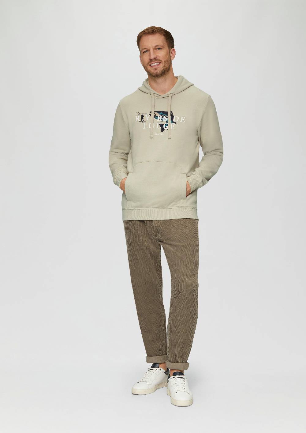 s.Oliver Hoodie mit Stickerei und Kängurutasche JETZT KAUFEN