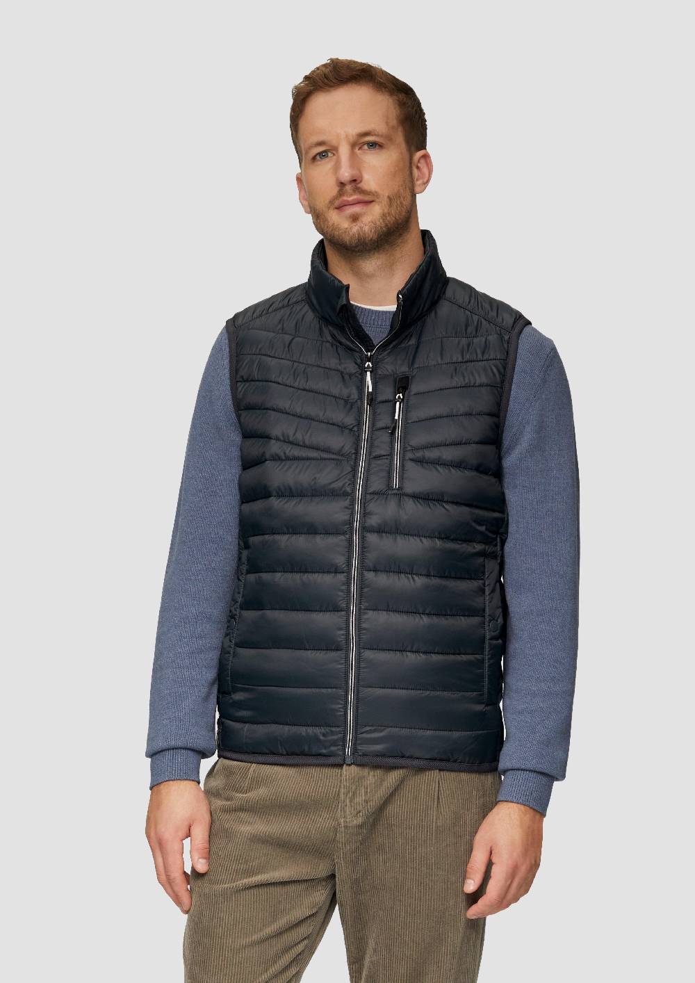 s.Oliver Leicht wattierte Steppweste aus recyceltem Polyester 2025