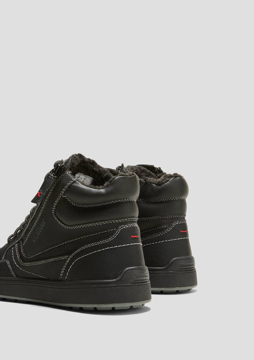 s.Oliver Gefütterte Boots mit Kontrastnähten Blitzverkäufe