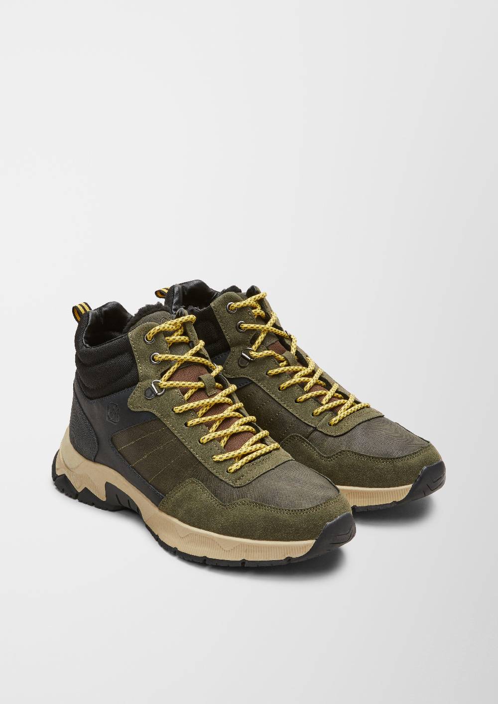 s.Oliver Sneaker im Materialmix Exklusivangebot