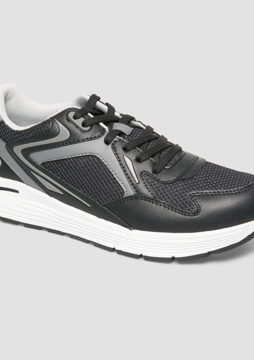 s.Oliver Sportlicher Sneaker mit Mesh Osterangebot