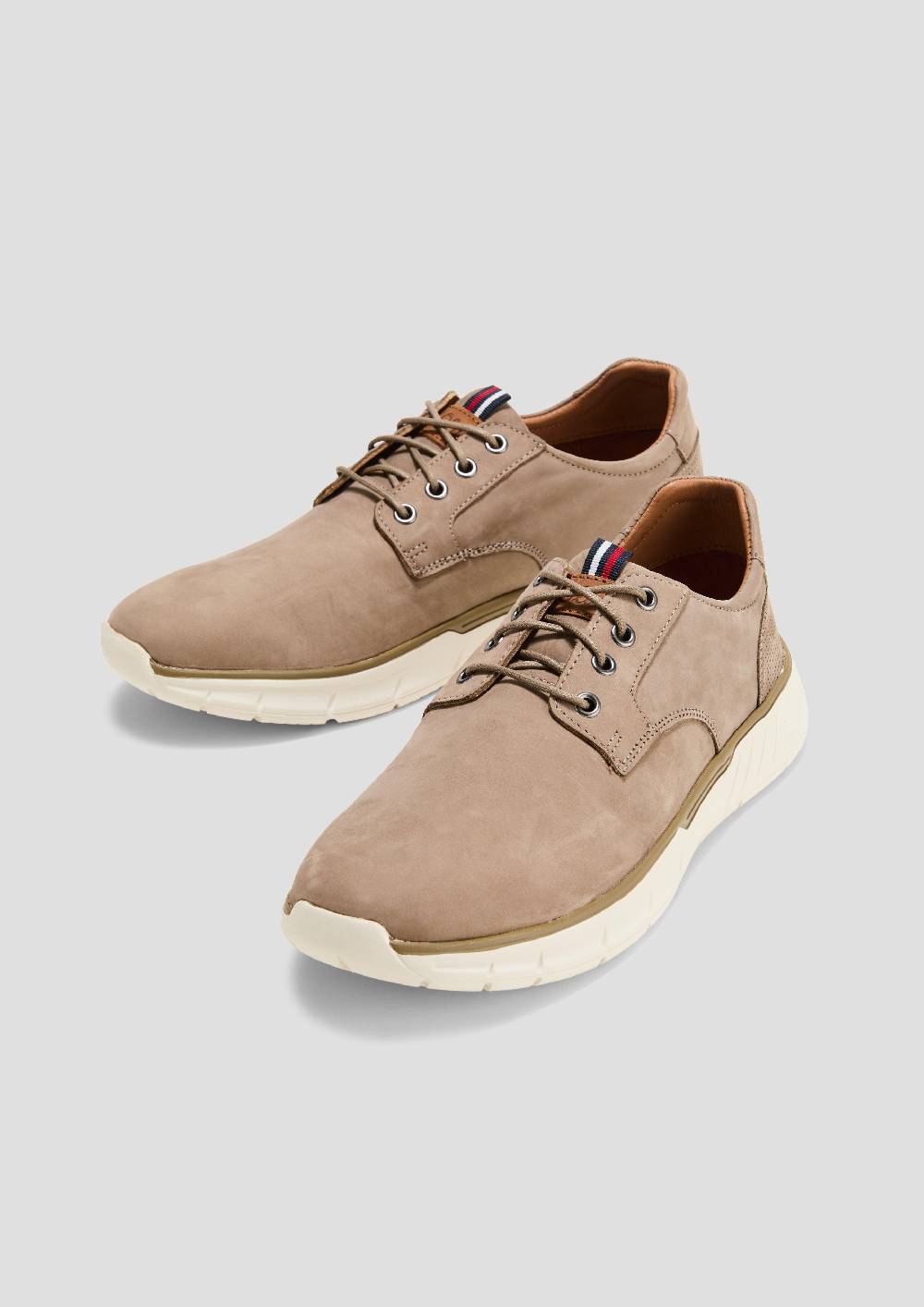 s.Oliver Sneaker aus Leder Große Rabatte