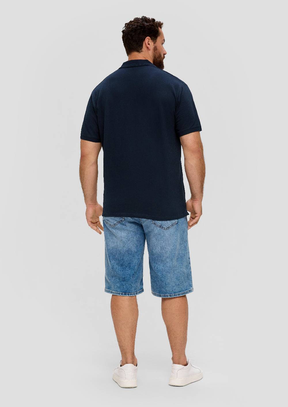 s.Oliver Poloshirt aus Baumwollstretch mit Applikation Neueste Stile
