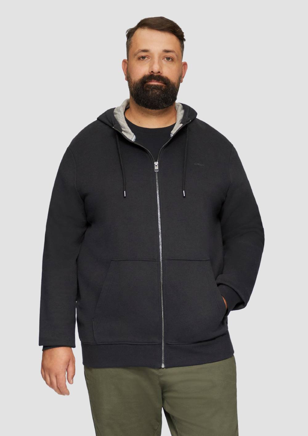 s.Oliver Sweatshirt-Jacke mit Kapuze und Logo Bis zu 50% Rabatt