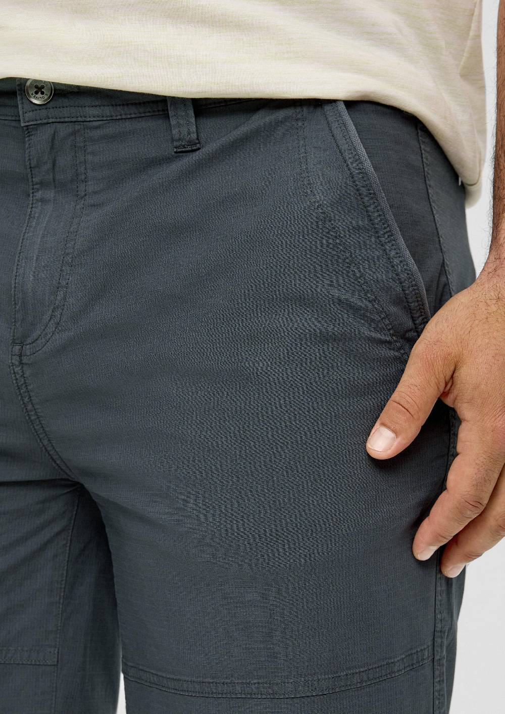 s.Oliver Bermuda-Hose aus Baumwollstretch im Relaxed Fit Bis zu 60% Rabatt