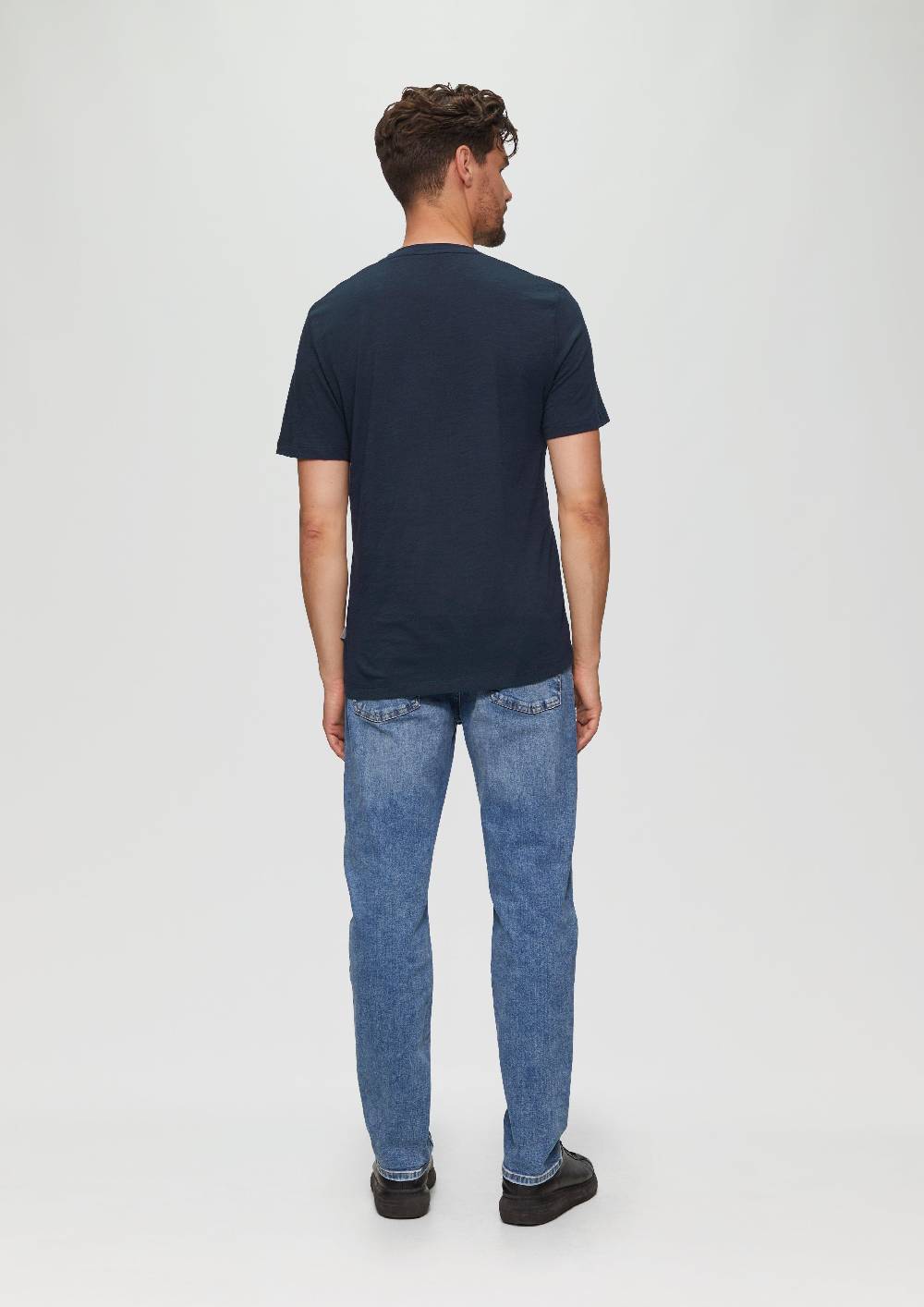 s.Oliver Baumwollshirt mit V-Ausschnitt und Flammgarnstruktur Bis zu 50% Rabatt