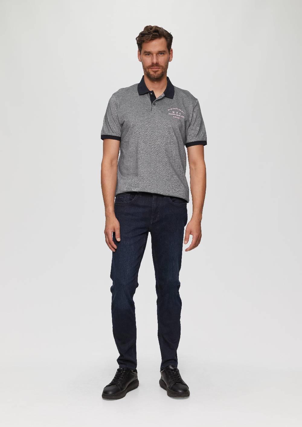 s.Oliver Poloshirt aus Baumwollpiqué mit Kontrast-Details Speichern exportieren