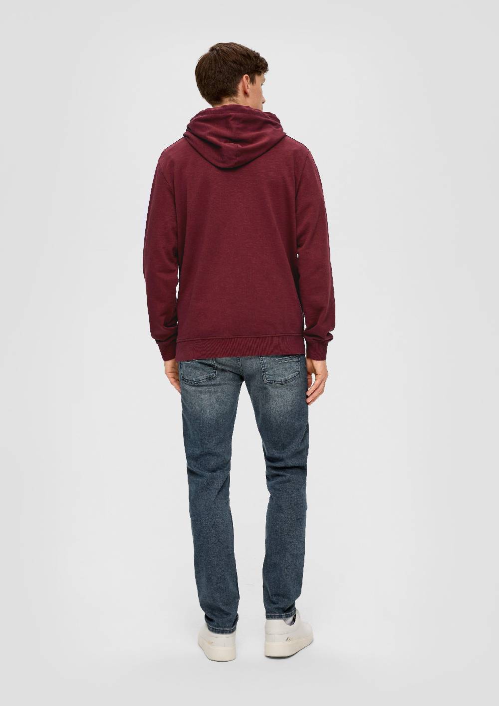 s.Oliver Kapuzensweatshirt mit Logo-Detail Im Verkauf