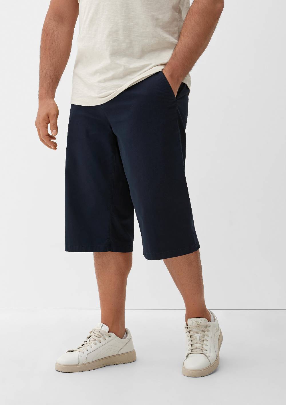 s.Oliver Relaxed: Bermudas aus Baumwollstretch Auslauf