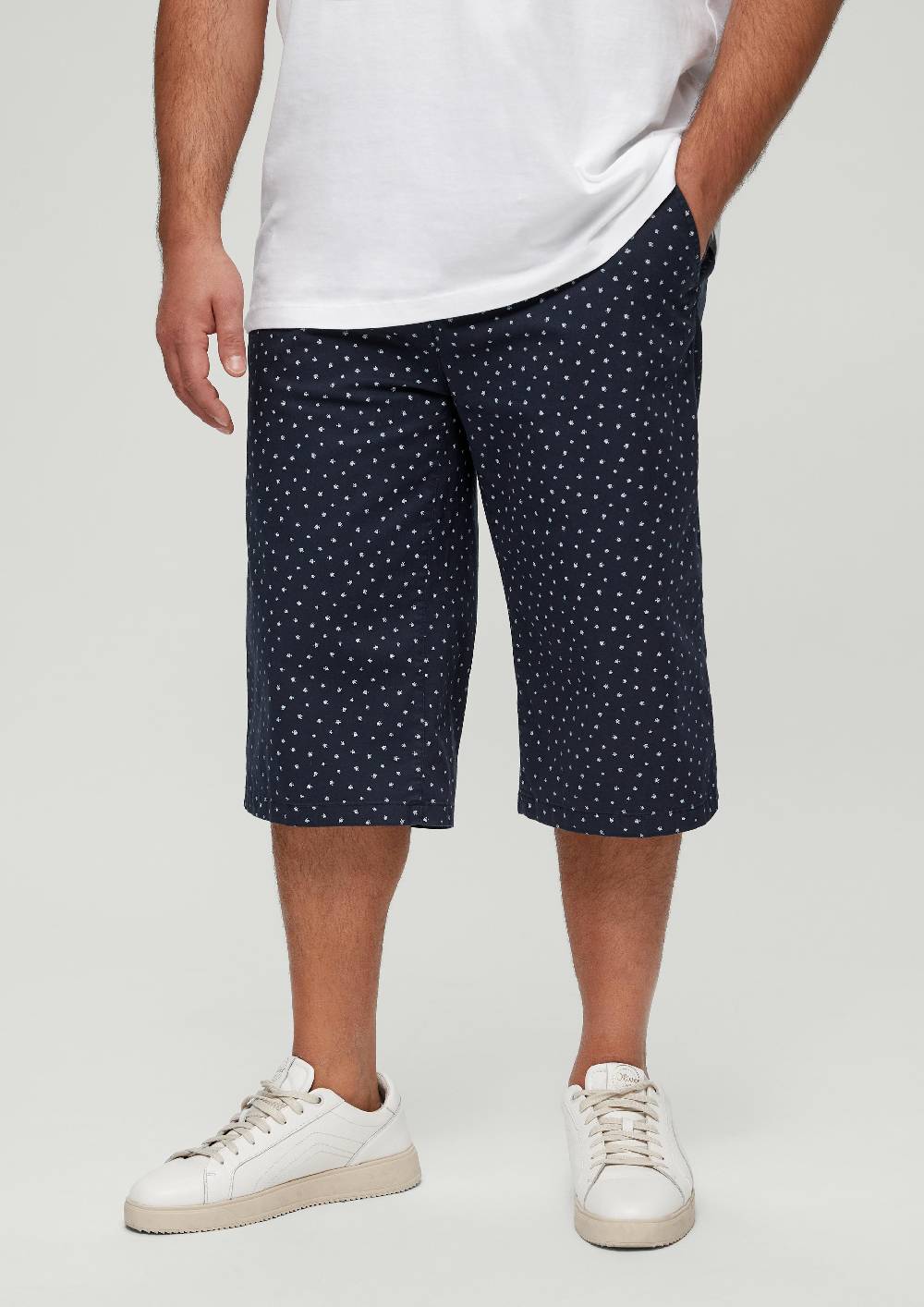 s.Oliver Slim: Bermuda mit Allover-Print Valentinstagsangebot