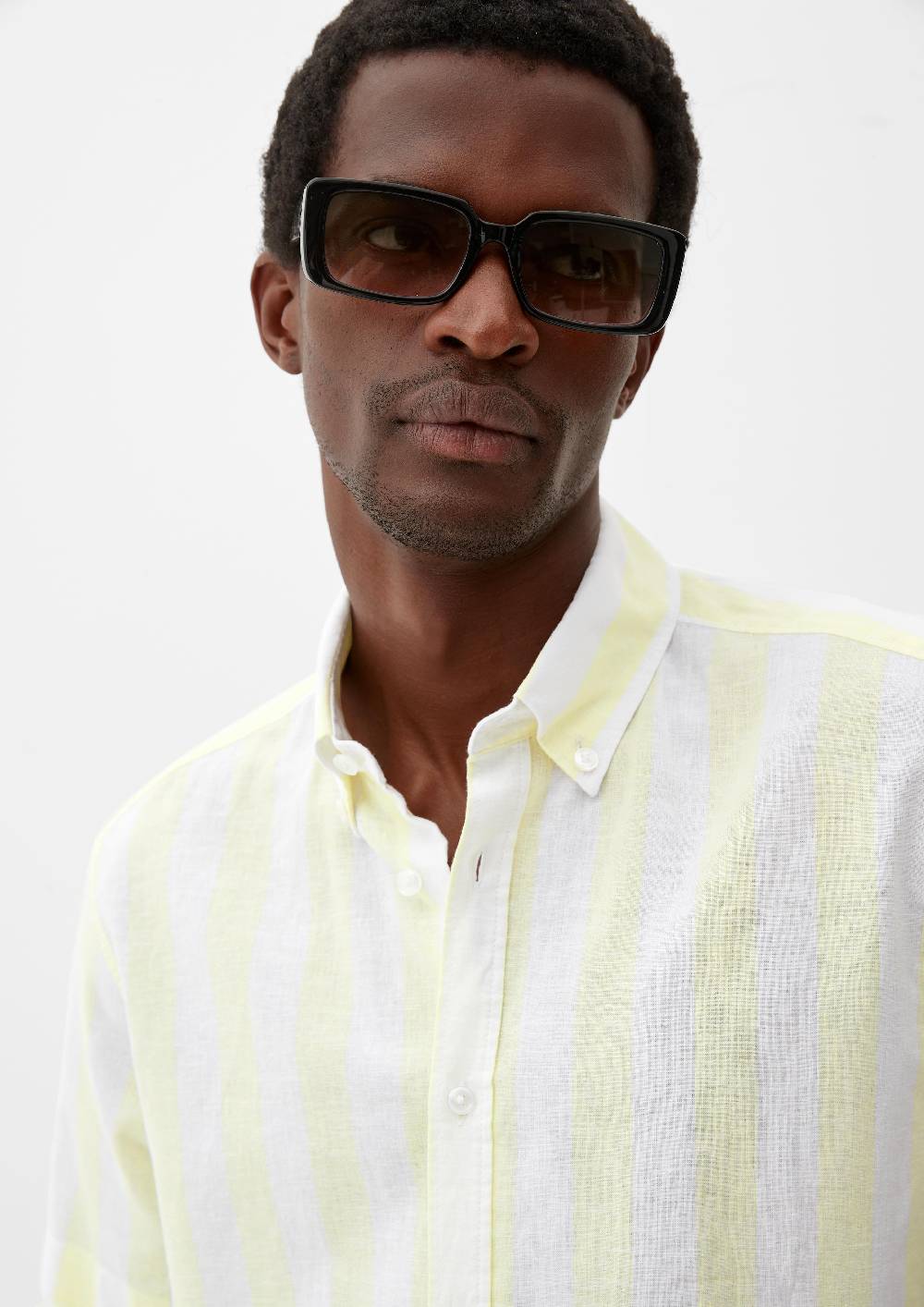 s.Oliver Regular: Button Down-Hemd aus Leinenmix Saisonale Angebote