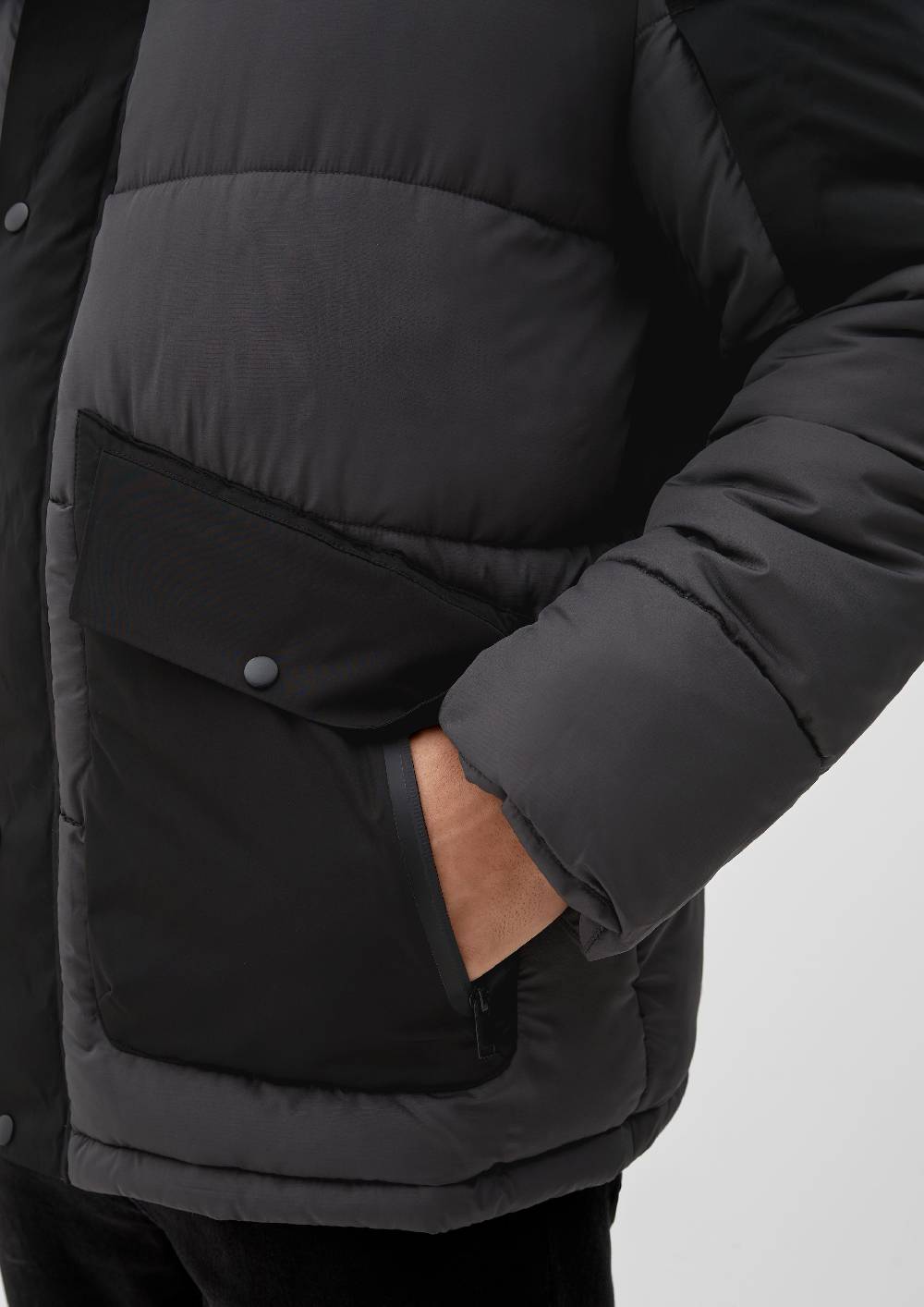s.Oliver Steppjacke mit Kapuze Bis zu 50% Rabatt