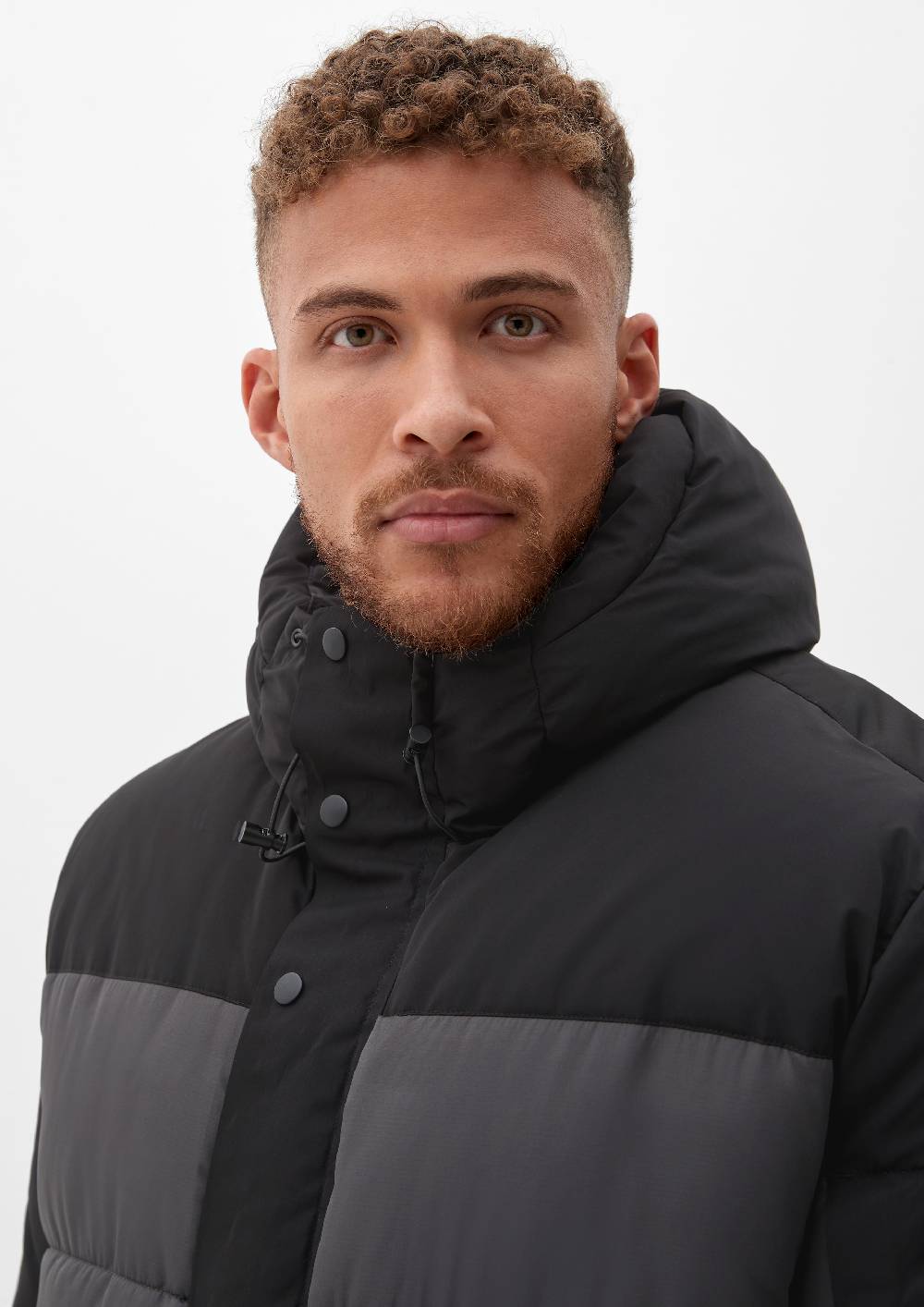 s.Oliver Steppjacke mit Kapuze Bis zu 50% Rabatt