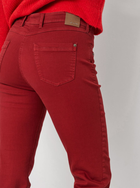TONI Fashion Style »be loved« red Slim-Fit Jeans mit hohem Bund Vierteljährliche Förderung