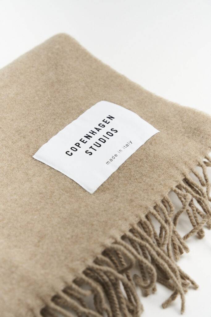Studio Copenhagen CPH SHAWL 6 wool mix camel Online