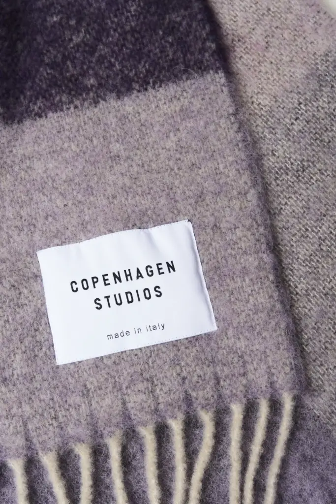 Studio Copenhagen CPH SHAWL 4 wool mix purple Verkauf