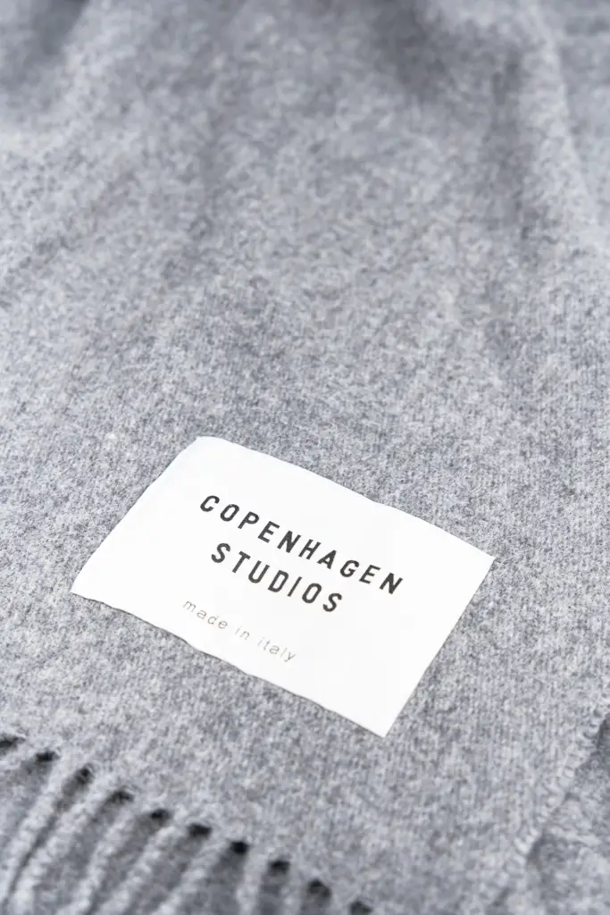 Studio Copenhagen CPH SHAWL 6 wool mix light grey Fabrikverkauf