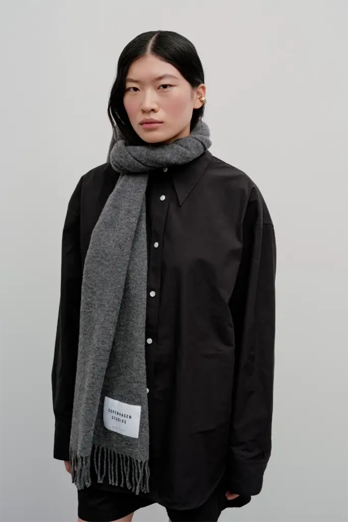 Studio Copenhagen CPH SHAWL 6 wool mix anthracite Meist gekauft