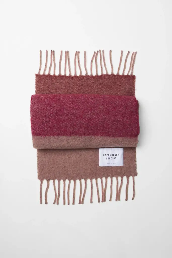Studio Copenhagen CPH SHAWL 11 wool mix pink Black Friday