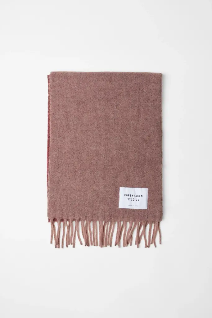 Studio Copenhagen CPH SHAWL 11 wool mix pink Black Friday