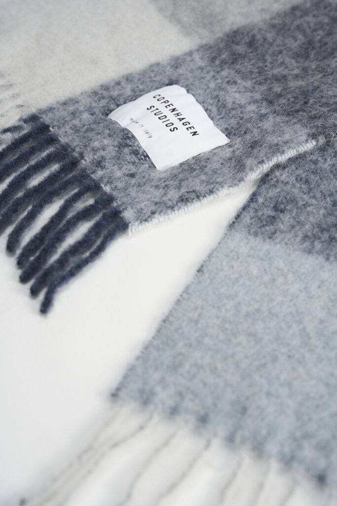 Studio Copenhagen CPH SHAWL 4 wool mix blue Blitzangebot