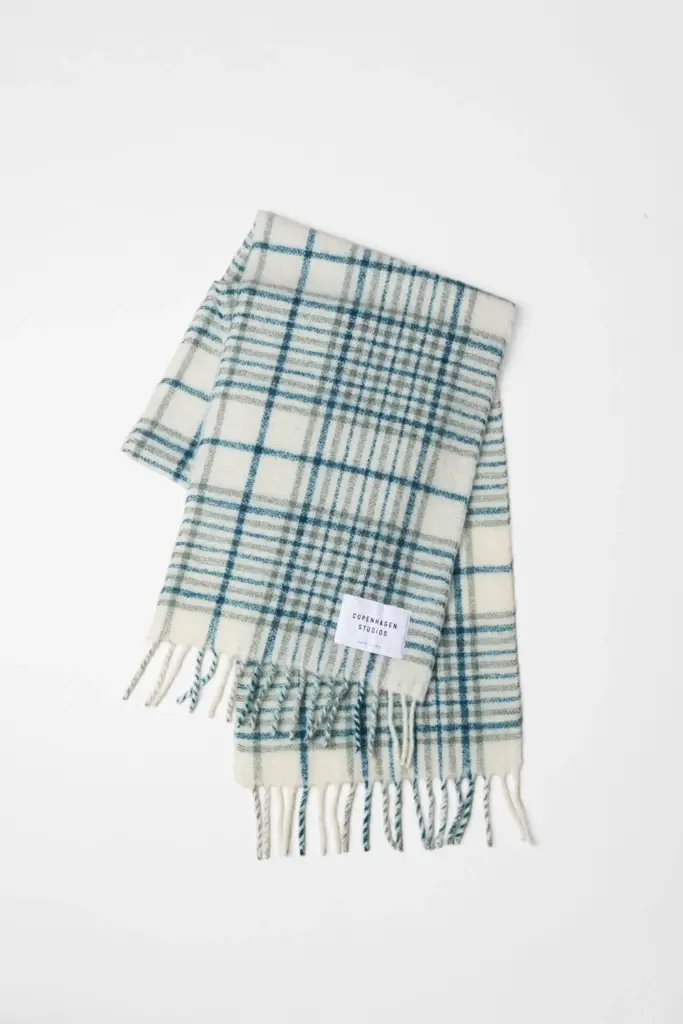 Studio Copenhagen CPH SHAWL 10 wool mix turquoise Bestseller