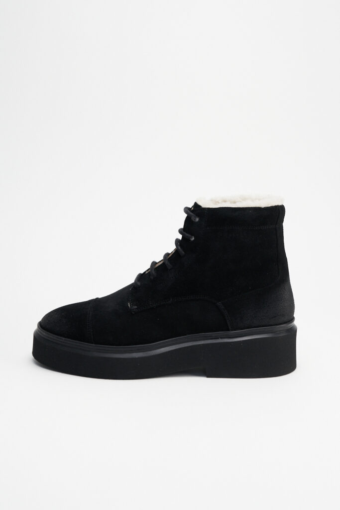 Studio Copenhagen CPH519M teddy suede black Flash Sale