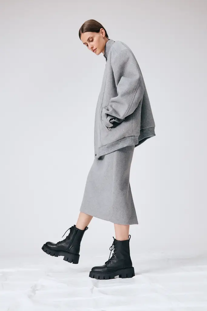 Studio Copenhagen CPH130 leather black Nur für heute