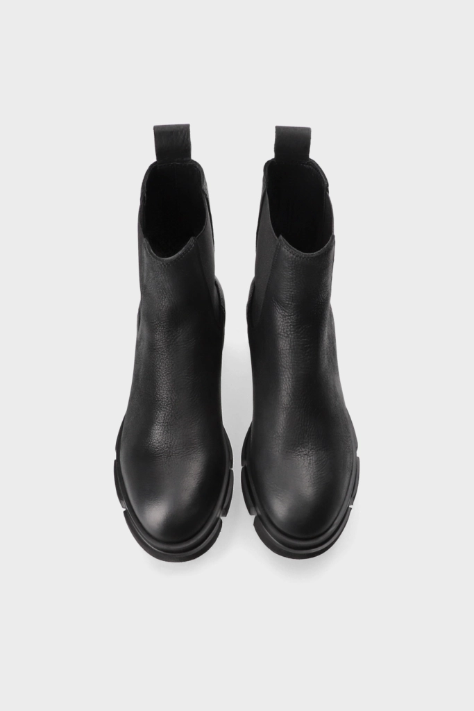 Studio Copenhagen CPH570 waxed nabuc black im Angebot