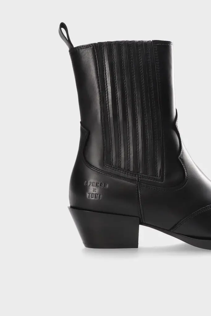Studio Copenhagen CPH284 x Toni Garrn leather black Fabrikpreis