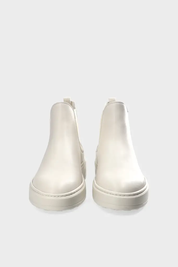 Studio Copenhagen CPH91 leather eggshell Letzter Tag