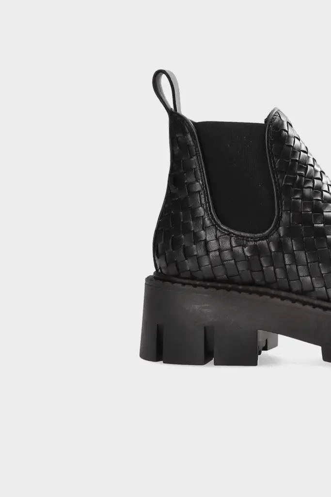 Studio Copenhagen CPH132 leather black Nur noch ein Tag übrig