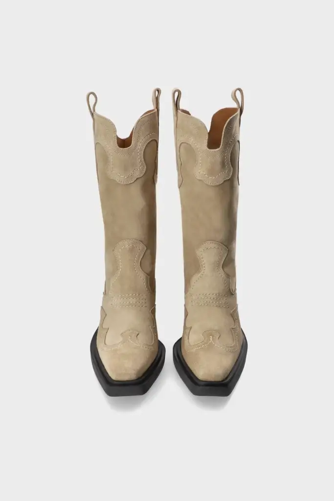 Studio Copenhagen CPH233 suede sand Fabrikpreis