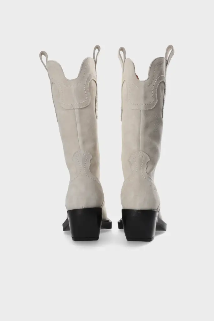 Studio Copenhagen CPH233 suede off white Fabrikladen