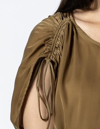 SECOND FEMALE Kleid mit offenem Rücken und Cut-Out Auslauf