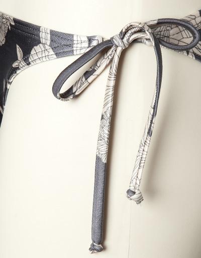 ROXY Bikini mit floralem Dessin Sonderangebot der Fabrik